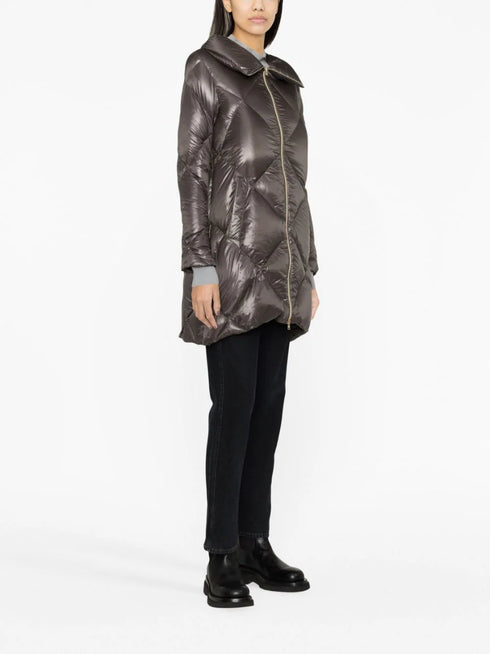 diamond-quilted padded coat